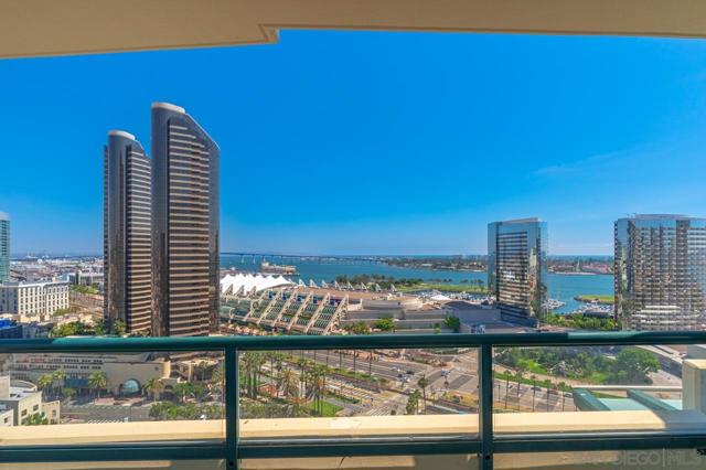 510 1st Ave, San Diego CA: https://media.crmls.org/mediaz/0b93f62e-ddc2-49c2-b48e-e6eb74da488c.jpg
