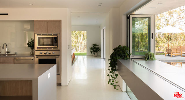 1920 Rial Lane, Los Angeles CA: https://media.crmls.org/mediaz/0b9432da-c4c9-46a3-92ce-76d1b35a7957.jpg