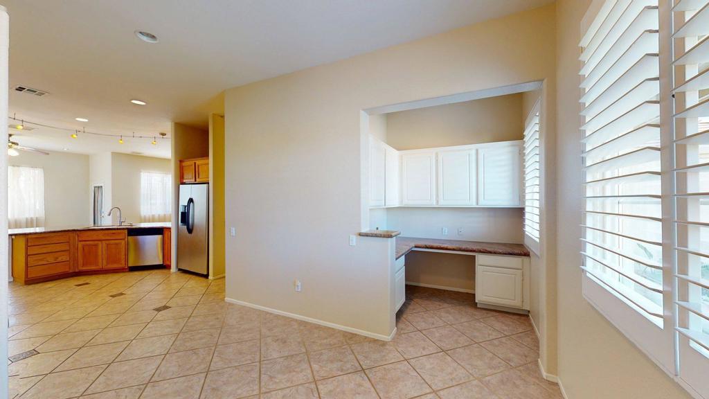 MLS #219138590DA image #17