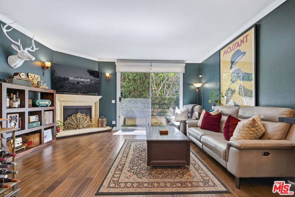 4128 Whitsett Avenue #108