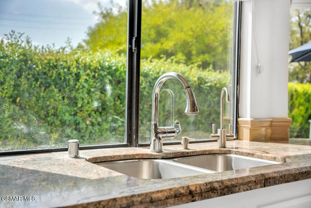6057 Rainbow Hill Road, Agoura Hills CA: https://media.crmls.org/mediaz/0b9687a5-5993-4fac-a601-2ea950e9b08a.jpg