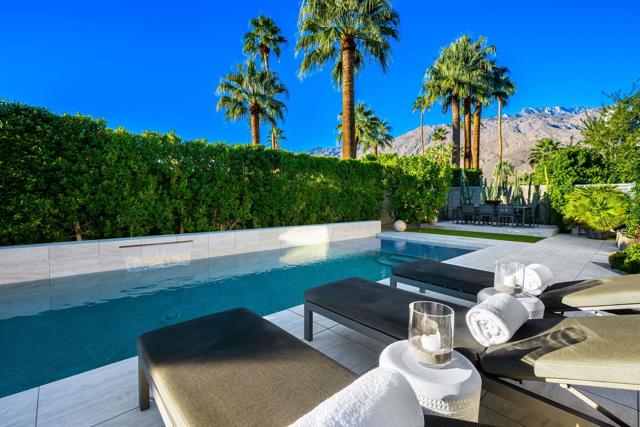 1047 Hunter Drive, Palm Springs CA: https://media.crmls.org/mediaz/0b976535-a7fc-461f-a9ef-ff4f538760c3.jpg
