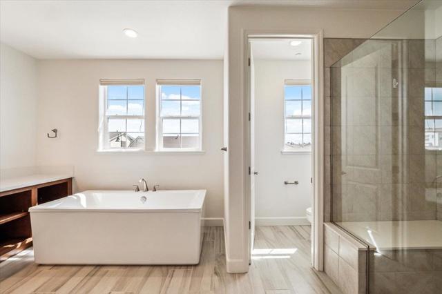 465 Russell Way, Marina CA: https://media.crmls.org/mediaz/0b979e2d-2159-476c-b953-22dceccc0b2b.jpg
