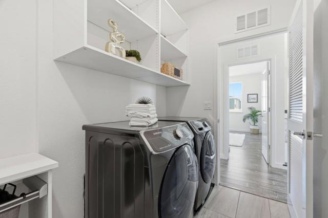 Image 25 of 32 For 1985 Mahuron