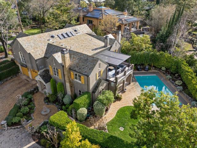 90 Reservoir Road, Los Gatos CA: https://media.crmls.org/mediaz/0b986413-8791-4e4c-80ec-bd3e442348c0.jpg