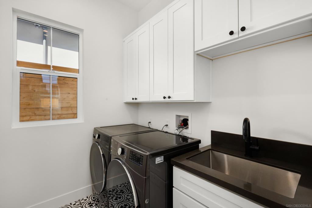 MLS #250027065SD img 26