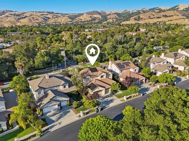 5761 Capilano Drive, San Jose CA: https://media.crmls.org/mediaz/0b98c68f-e890-46c9-a8bc-e59512eb6653.jpg