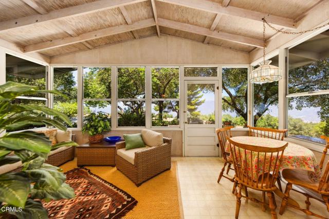 7450 Sulphur Mountain Road Road, Ojai CA: https://media.crmls.org/mediaz/0b9930bb-80d9-4ec0-9b68-79c4af24604c.jpg