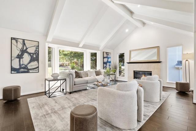 210 Montalvo Road, Redwood City CA: https://media.crmls.org/mediaz/0b99d815-4c5d-4f6b-a957-4786f2d005f9.jpg