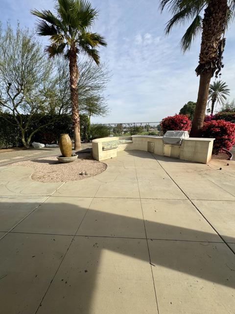 77178 California Drive, Palm Desert CA: https://media.crmls.org/mediaz/0b9a3575-8478-4eda-bdf8-b7dd3968bc0e.jpg