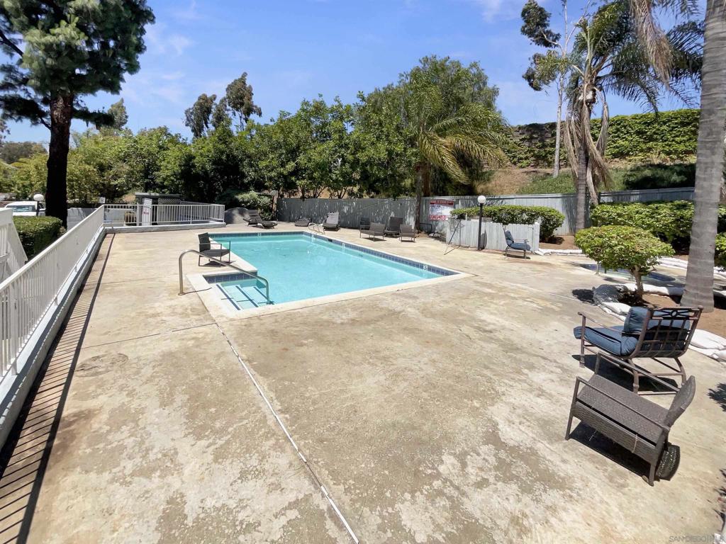 0B9B7849 427F 4982 B7C7 4Bf80B65D9F8 1564 Tanglewood Ln #11, Escondido, Ca 92029 &Lt;Span Style='BackgroundColor:transparent;Padding:0Px;'&Gt; &Lt;Small&Gt; &Lt;I&Gt; &Lt;/I&Gt; &Lt;/Small&Gt;&Lt;/Span&Gt;