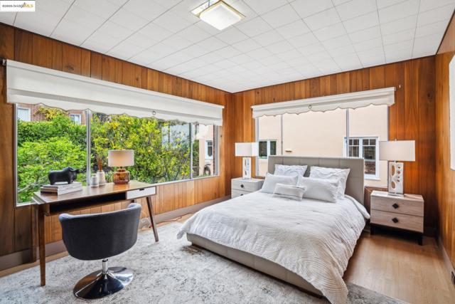 80 Oak Ridge Rd, Berkeley CA: https://media.crmls.org/mediaz/0b9cc40d-3fad-4bd2-8b15-d833784af735.jpg
