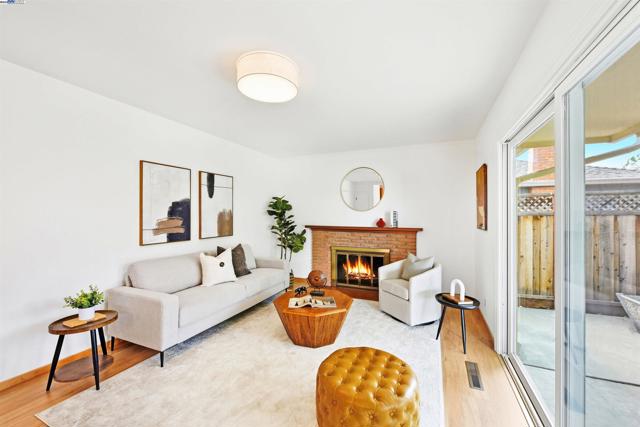 Image 15 of 41 For 5169 Lawler Ave