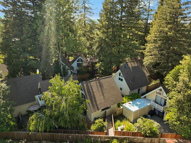 2518 W Middlefield Road, Mountain View CA: https://media.crmls.org/mediaz/0b9df3d4-50ac-4676-9de5-55b2e2289274.jpg