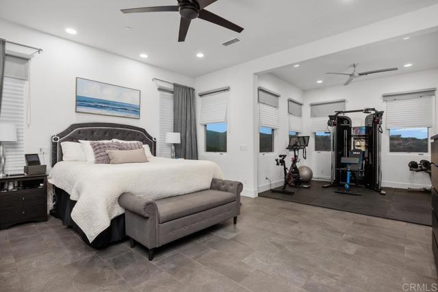 Detail Gallery Image 24 of 57 For 3881 Rancho Summit Dr, Encinitas,  CA 92024 - 4 Beds | 5 Baths