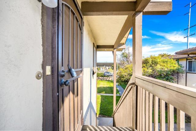 9934 Magnolia Avenue, Santee, California 92071, 2 Bedrooms Bedrooms, ,1 BathroomBathrooms,Condominium,For Sale,Magnolia Avenue,250019393SD