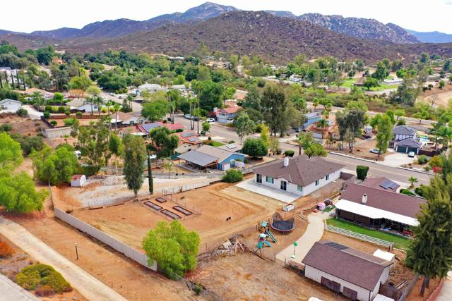 Detail Gallery Image 36 of 39 For 24332 Del Amo Rd, Ramona,  CA 92065 - 4 Beds | 2/1 Baths