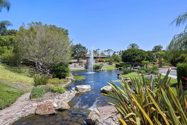 12027 Caminito Corriente, San Diego CA: https://media.crmls.org/mediaz/0ba05e72-85b0-4735-9c1e-9409ee220d5f.jpg