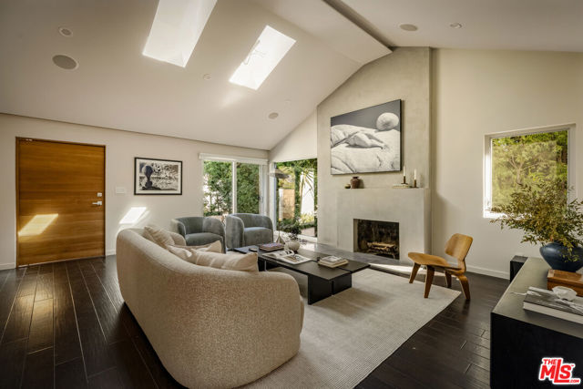 1323 Montecito Circle photo 10