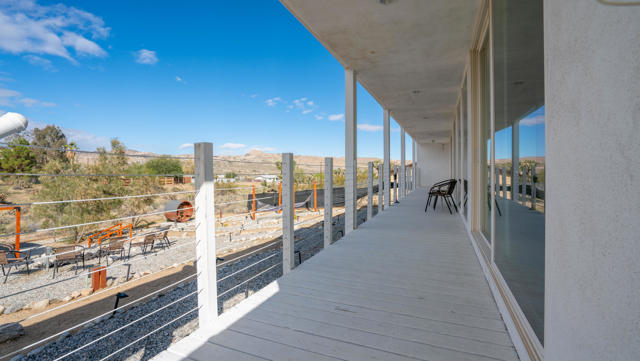 6946 Lennox Avenue, Yucca Valley CA: https://media.crmls.org/mediaz/0ba1ade2-69fd-408c-ad46-56e227a0556f.jpg