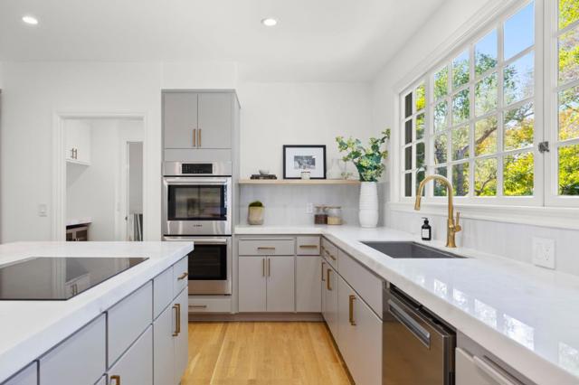 310 Virginia Avenue, San Mateo CA: https://media.crmls.org/mediaz/0ba38e7b-c6e4-4596-9a1d-fe0a7c6c341a.jpg
