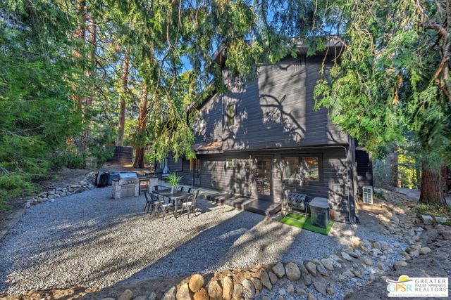 25575 Big Pine Street, Idyllwild CA: https://media.crmls.org/mediaz/0ba54684-f508-4806-9875-6a76af416502.jpg