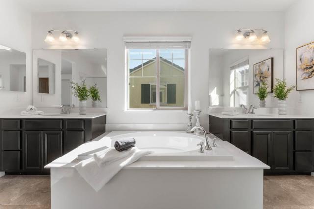 714 Sullivan Way, Gilroy CA: https://media.crmls.org/mediaz/0ba5f362-4721-4fd2-b5b9-f2abd383f4c4.jpg