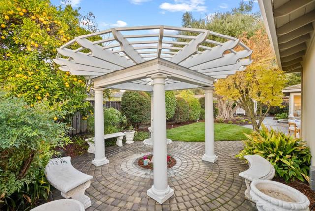 2619 Lindentree Lane, Santa Clara CA: https://media.crmls.org/mediaz/0ba68989-c5fd-4e1f-a919-16cd062bbd3a.jpg