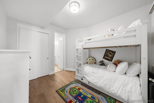 141 Orange Ave, Coronado CA: https://media.crmls.org/mediaz/0ba7b6cb-45f5-4f46-8351-8ef0521a8c78.jpg