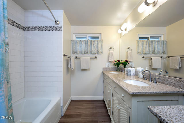 Detail Gallery Image 19 of 21 For 1235 Capri Way, Oxnard,  CA 93035 - 5 Beds | 2/1 Baths