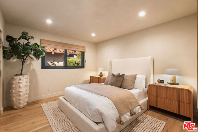 2419 Westridge Road, Los Angeles, California 90049, 5 Bedrooms Bedrooms, 0 ,4 BathroomsBathrooms,Single Family Residence,For Sale,Westridge,0,25614277