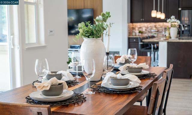 1553 S Perkins Place, Mountain House CA: https://media.crmls.org/mediaz/0babed64-a6ed-495a-bda1-b4a92e0a454f.jpg