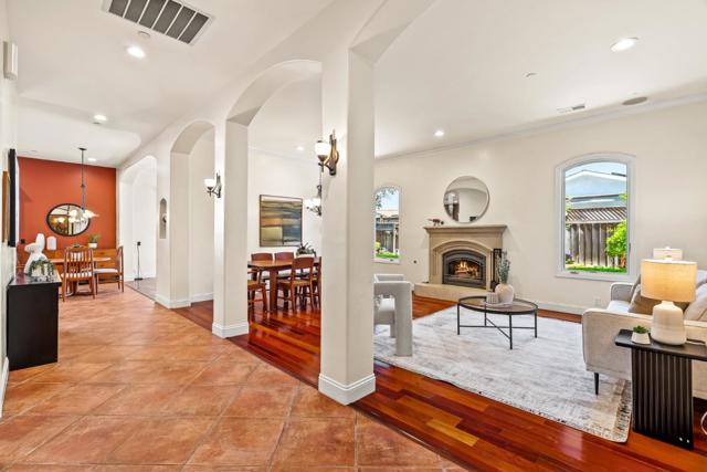 34150 Cartwright Place, Fremont CA: https://media.crmls.org/mediaz/0babf8c2-45ab-468d-be0c-b1d4ff02051e.jpg