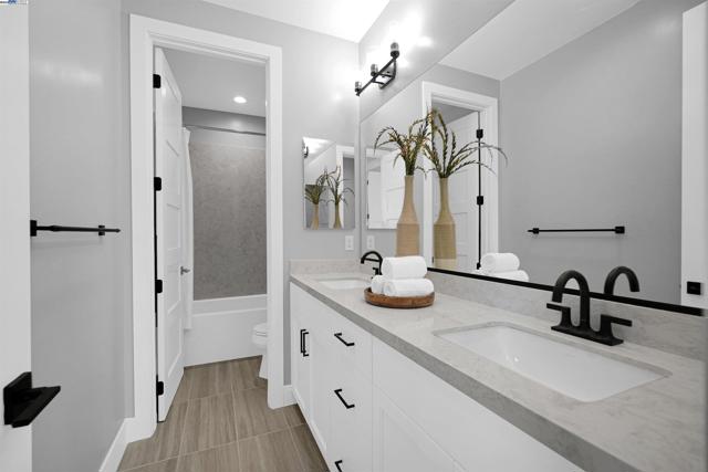 257 Haleena Place, Walnut Creek CA: https://media.crmls.org/mediaz/0bac1b7d-d2f7-4c1b-b438-f386e43c15fb.jpg