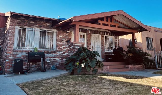 3318 66th Place, Los Angeles, California 90043, ,Multi-Family,For Sale,66th,23323223