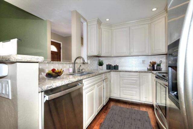 2559 Lancaster Court, Santa Clara CA: https://media.crmls.org/mediaz/0baef05e-fc4e-4f72-b742-2a494580d662.jpg