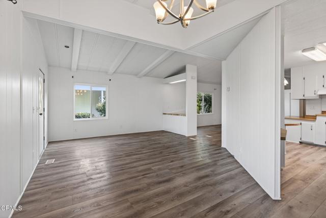 Detail Gallery Image 11 of 44 For 4700 Aurora Dr #108,  Ventura,  CA 93003 - 2 Beds | 2 Baths