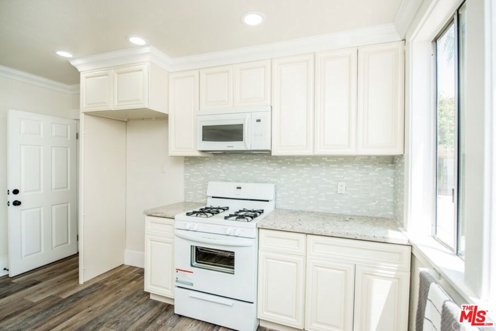 MLS #25608141 image #16