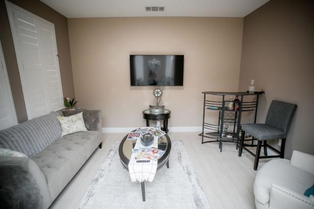 2628 Acapulco Way, Modesto CA: https://media.crmls.org/mediaz/0bafaaa8-a6f5-462e-94fb-189c0bf0cc3e.jpg