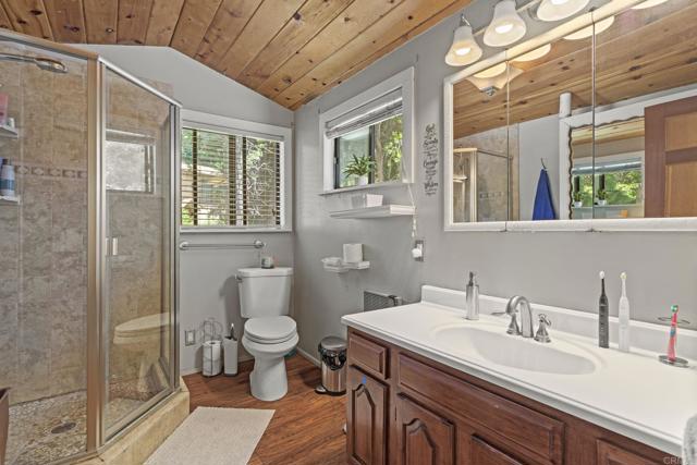 Detail Gallery Image 26 of 38 For 1148 Saturn Way, Crestline,  CA 92325 - 3 Beds | 2 Baths