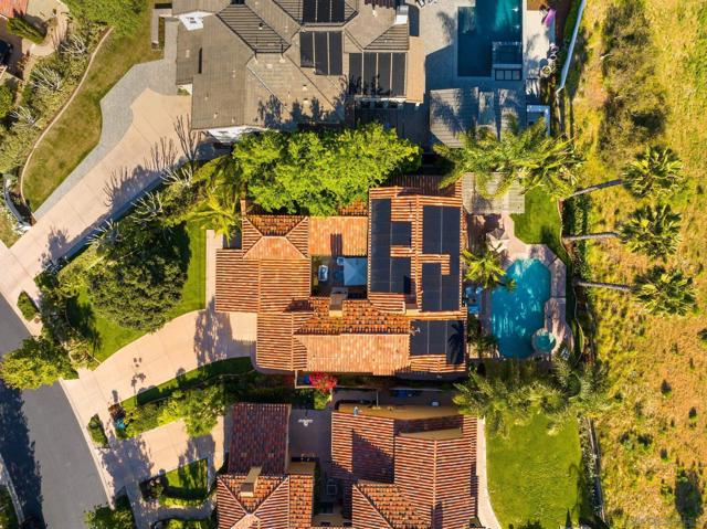 15583 Rising River Pl. S, San Diego CA: https://media.crmls.org/mediaz/0bb3092a-25cc-4dc0-b94d-eb06f26ea403.jpg