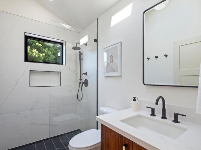 3240 N Main Street, Soquel CA: https://media.crmls.org/mediaz/0bb326e5-4d80-4818-81f8-4898240e8fa3.jpg