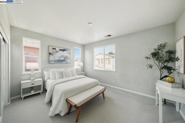 218 Stratus Cmn, Livermore CA: https://media.crmls.org/mediaz/0bb35b1a-1364-431d-aa6a-5cf475215770.jpg