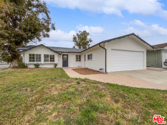 1323 Chapel Drive photo 1