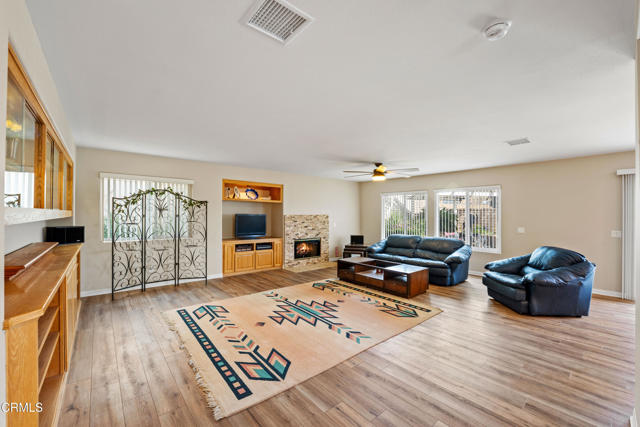 32650 The Old Road, Castaic CA: https://media.crmls.org/mediaz/0bb5ba4b-2ab0-4f7a-ab30-851a6c85f9a6.jpg