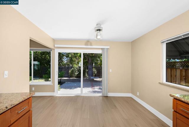2848 Biddleford Dr, San Ramon CA: https://media.crmls.org/mediaz/0bb69460-71a8-4b36-bc78-73ddc6333c6f.jpg