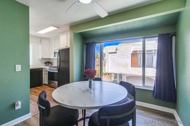 1520 Granite Hills Dr, El Cajon CA: https://media.crmls.org/mediaz/0bb6e1ae-7d01-47f4-bed9-7e84c9c6e320.jpg
