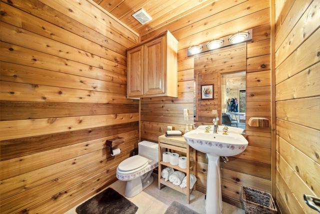 Detail Gallery Image 42 of 75 For 24938 Roble Drive, Idyllwild,  CA 92549 - 3 Beds | 2/1 Baths