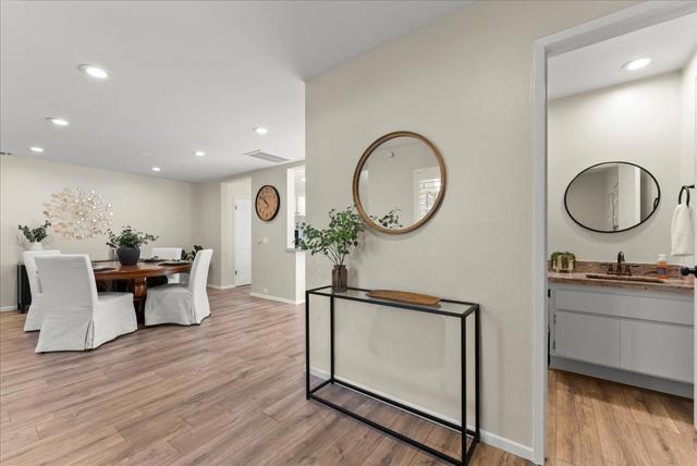 Image 16 of 37 For 2133 Gold Rush Drive