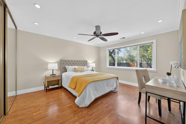 13010 Glen Brae Drive, Saratoga CA: https://media.crmls.org/mediaz/0bb89cea-c5a1-41d1-b808-821ba504c1d7.jpg